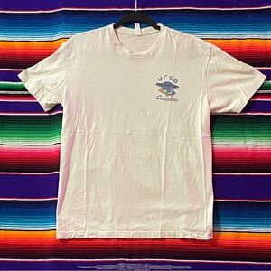 University California Santa Barbara UCSB Gauchos mascot shirt mens M